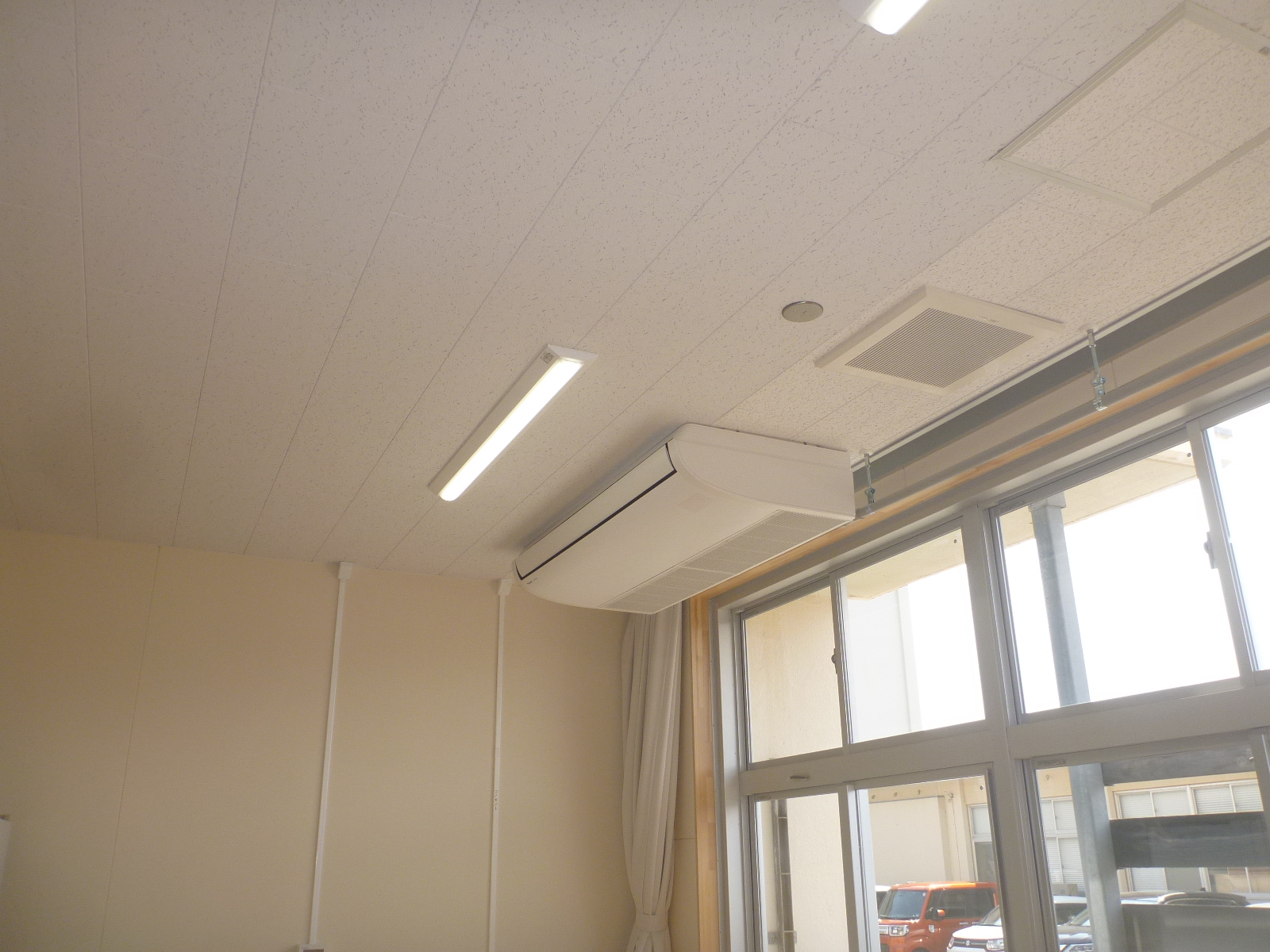 2026年３月　柏崎高校小体育館多目的室他改修工事