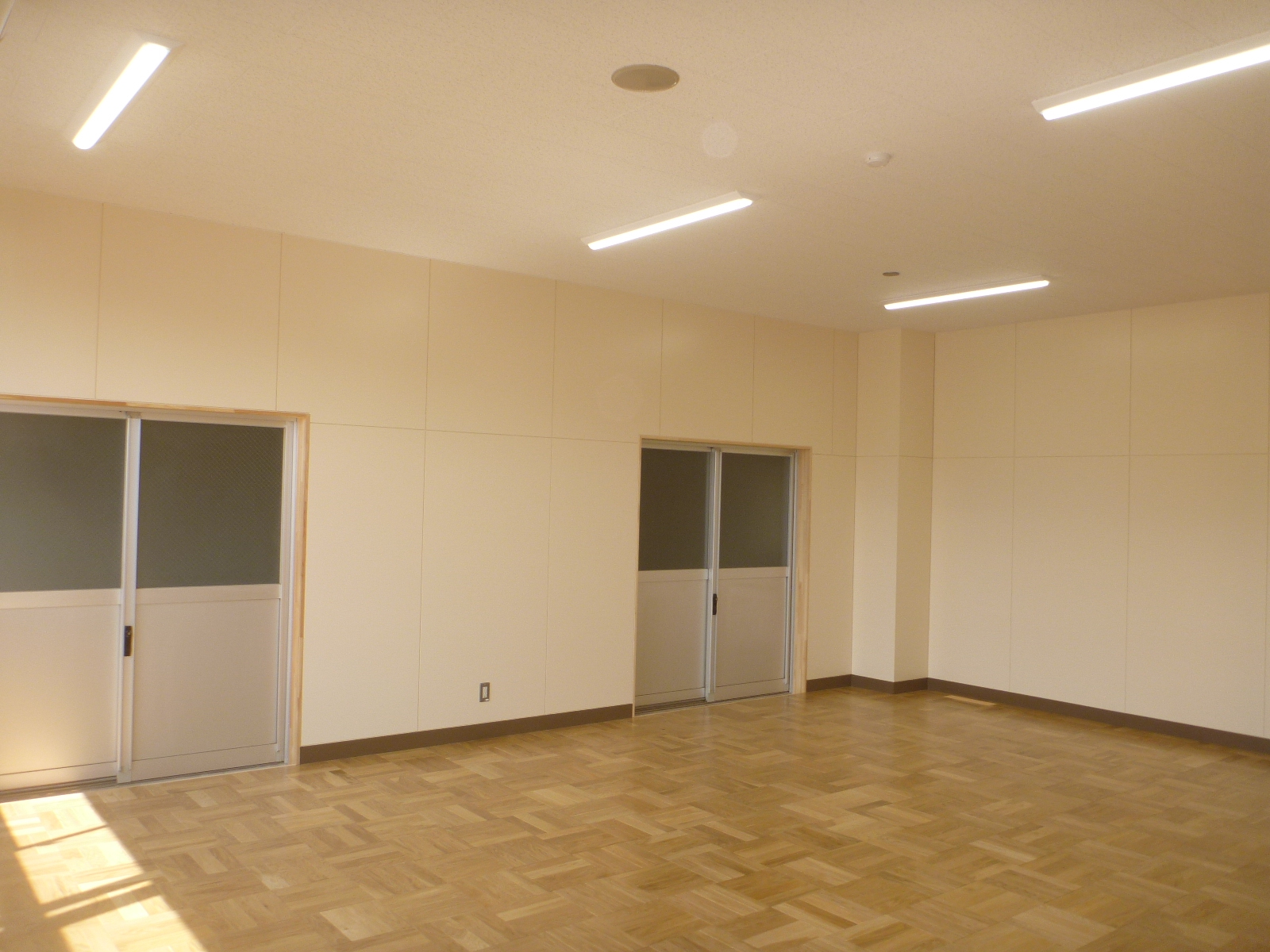 2026年３月　柏崎高校小体育館多目的室他改修工事