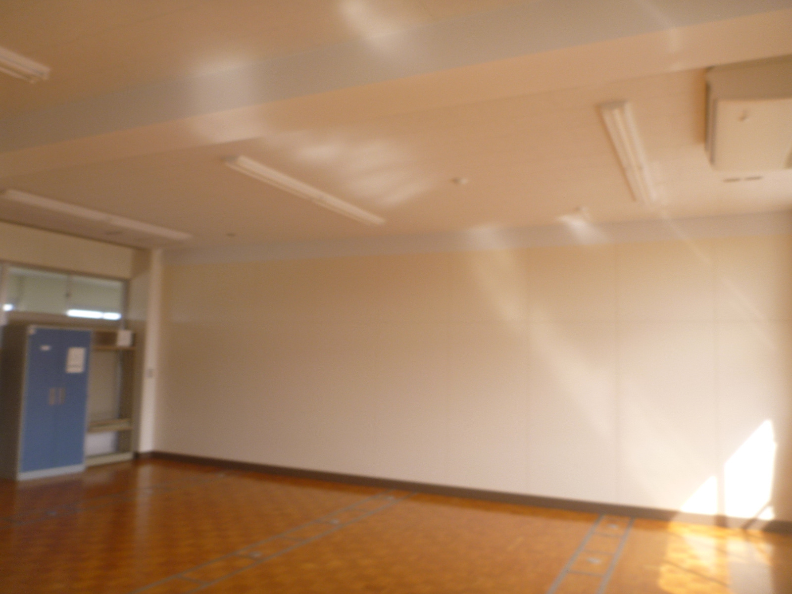 2026年３月　柏崎高校小体育館多目的室他改修工事