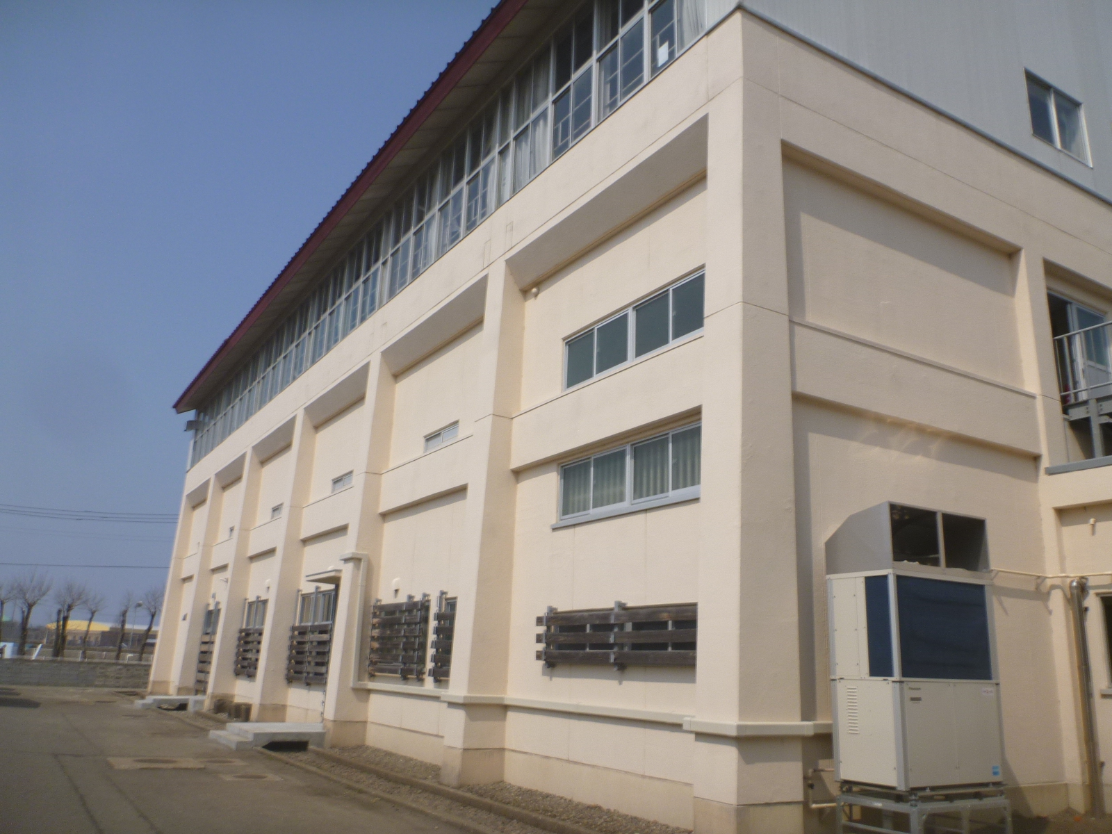 2026年３月　柏崎高校小体育館多目的室他改修工事