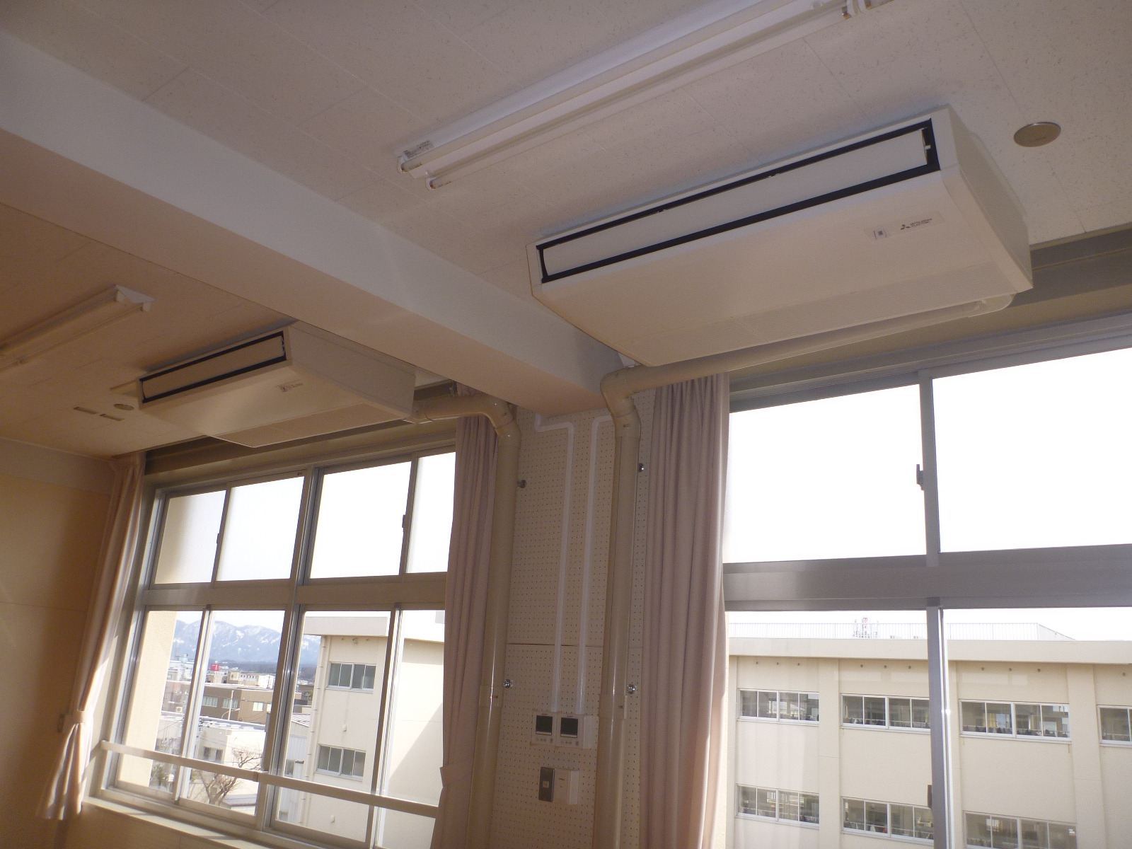 2026年３月　柏崎高校小体育館多目的室他改修工事