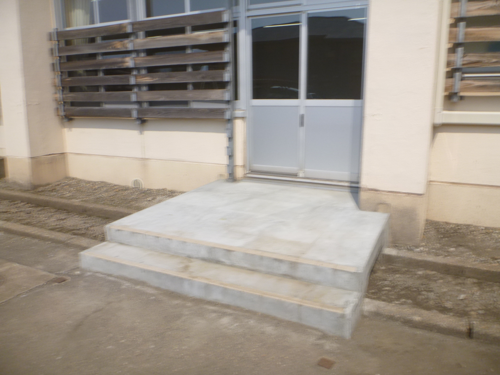 2026年３月　柏崎高校小体育館多目的室他改修工事